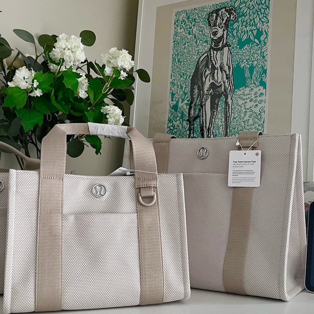 🆕Lululemon Two-Tone Mini Canvas Tote 4.5L - Picture 4 of 4